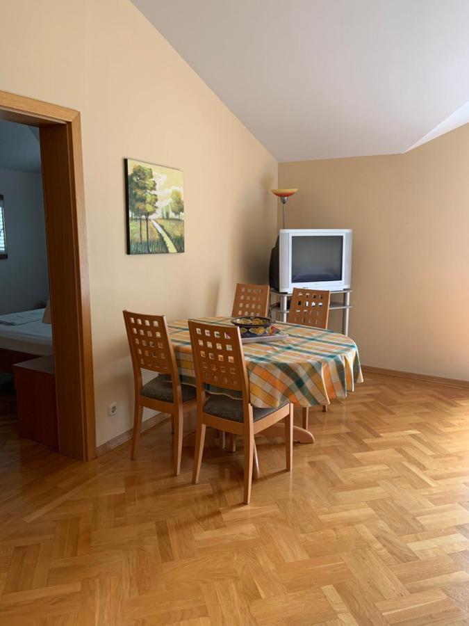 Villa Mara Promajna Exteriör bild