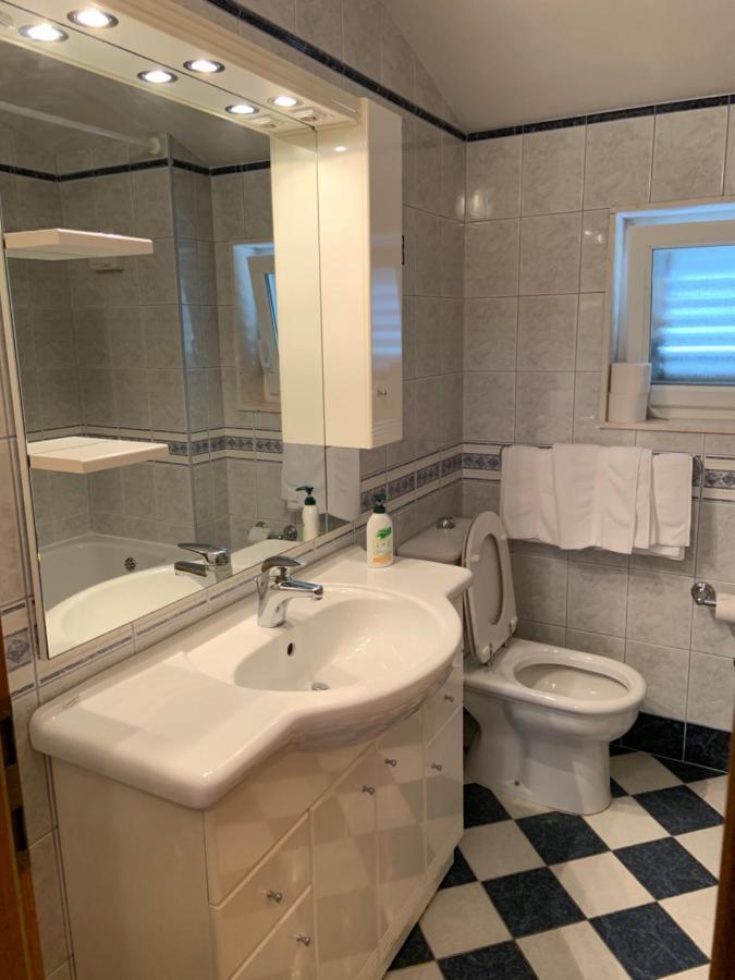Villa Mara Promajna Exteriör bild