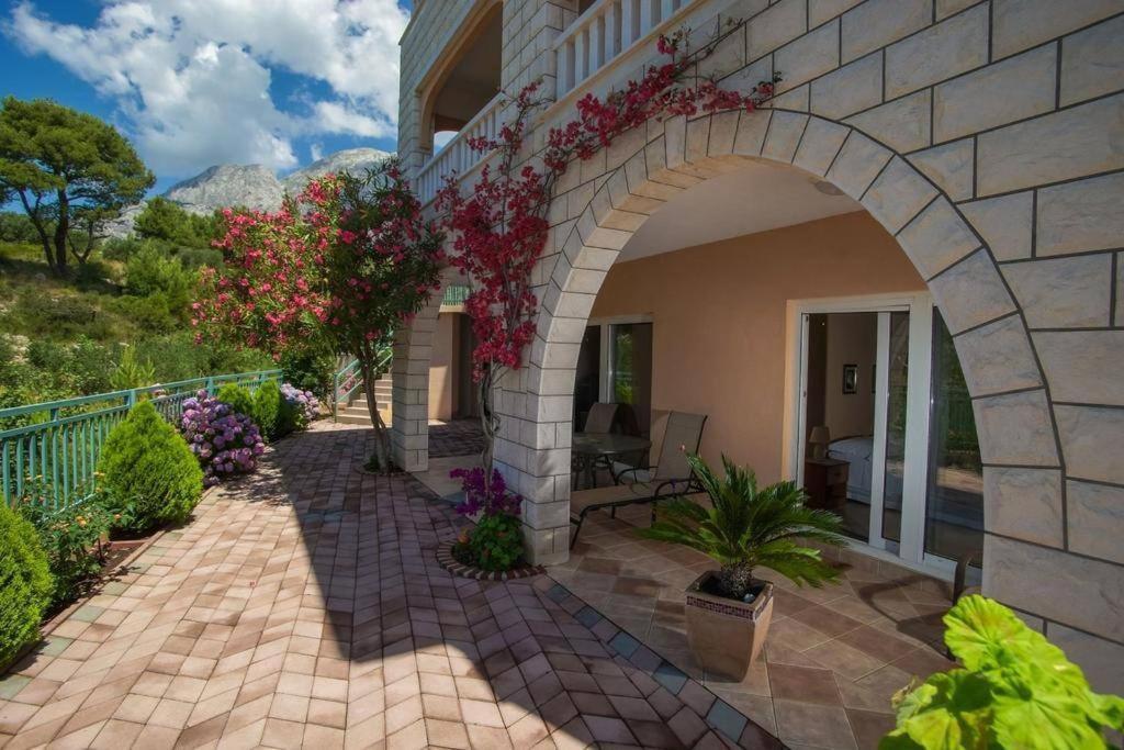 Villa Mara Promajna Exteriör bild