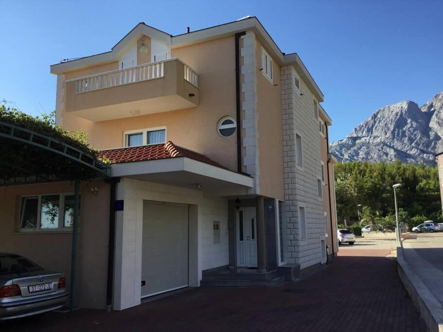 Villa Mara Promajna Exteriör bild